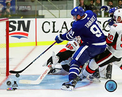 JOHN TAVARES FIRST GOAL WITH TORONTO MAPLE LEAFS 8X10 PHOTO