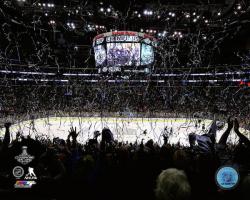 LA KINGS STAPLES CENTRE CELEBRATE STANLEY CUP 2014 8X10 PHOTO (AERIAL VIEW)