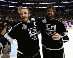 JUSTIN WILLIAMS & DUSTIN BROWN STANLEY CUP CHAMPIONS 2014 8X10 PHOTO